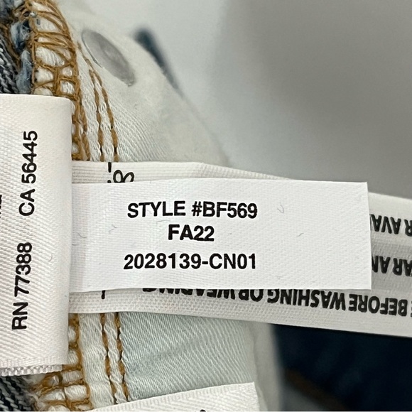 J. Crew 27x32 Full-length demi-boot jean in Kamari wash 0013 - Picture 6 of 13